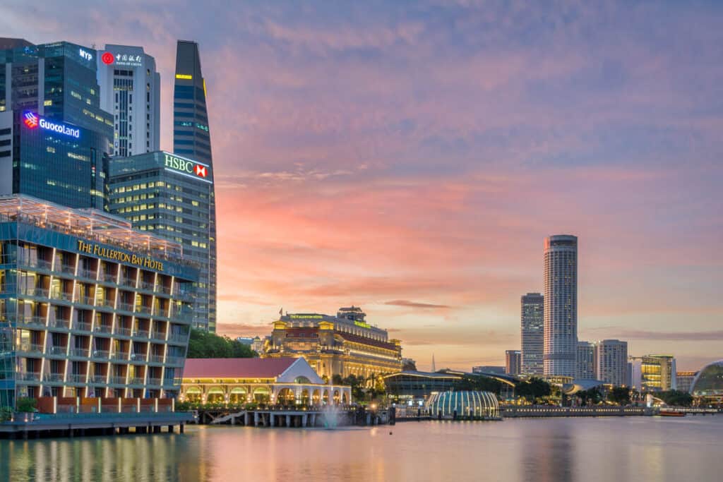 Fullerton Bay Hotel on waterfront. 