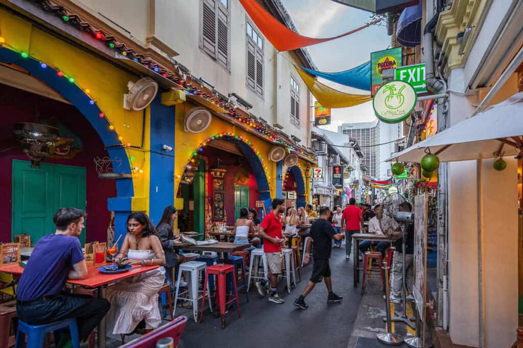People dining alfresco on Haji Lane Singapore. 