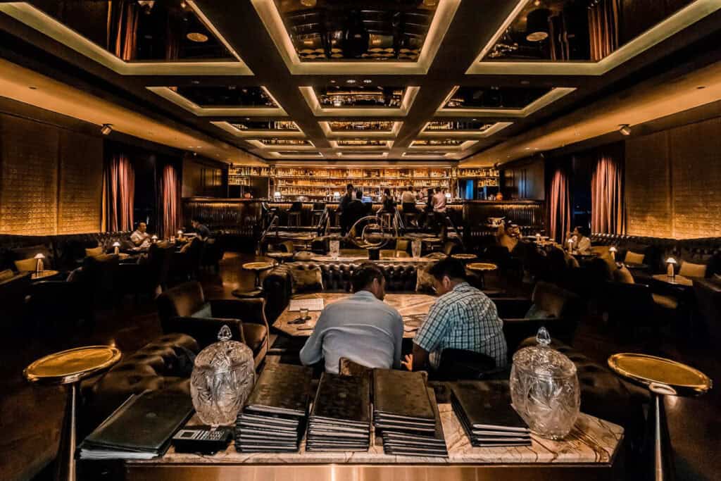 Manhattan Bar Orchard Road Singapore.